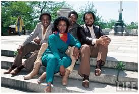 Gladys Knight and the Pips, 1983, NYC 1.jpg